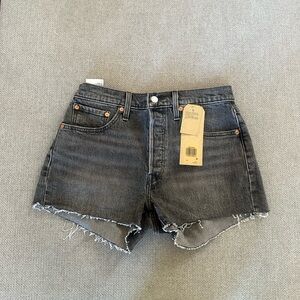 Levi's 501 Women's Dark Gray Jean Shorts NWT size 28
